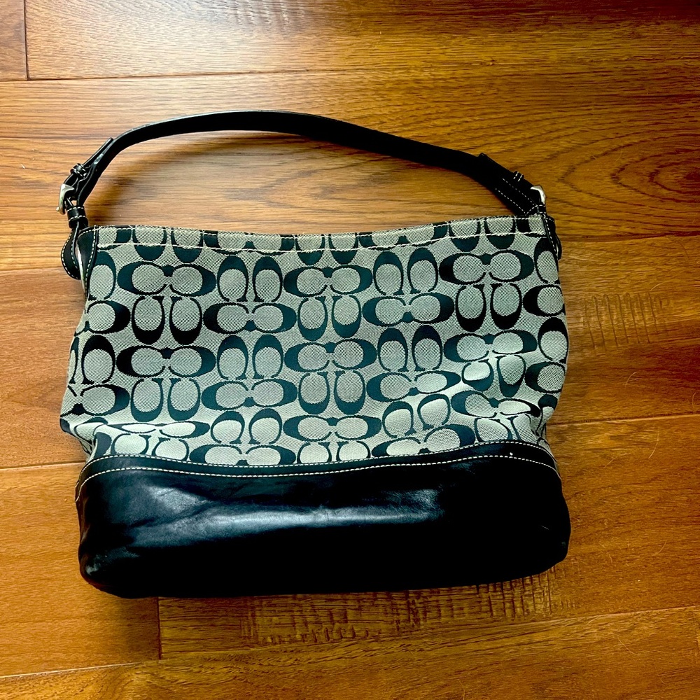 Coach purse. Excellent used condition